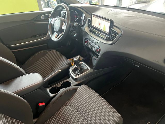 KIA XCeed DRIVE  T-GDI  100cv