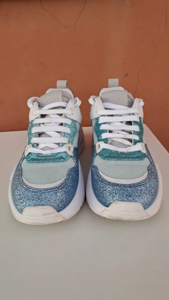 Guess Scarpe Sportive Donna Tg. 37