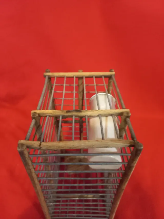 Jaula antigua de coleccionista