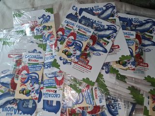 100 pz Kinder Caccia alle Uova Gransorpresa