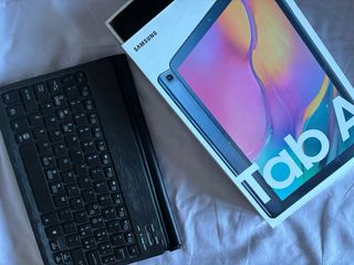 Samsung Galaxy Tab A Tablet + tastiera