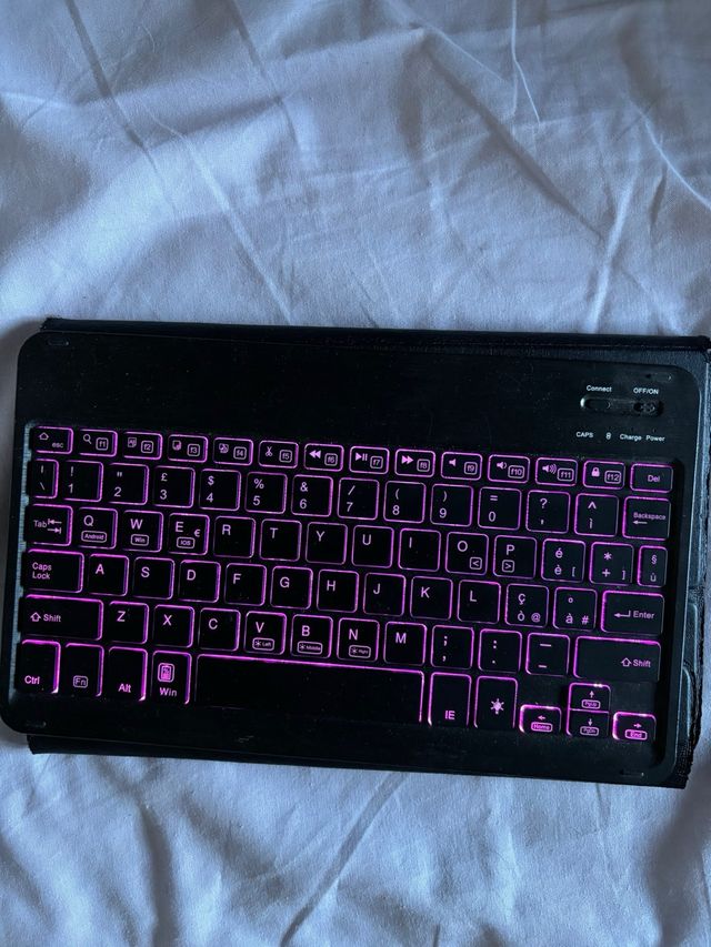 Samsung Galaxy Tab A Tablet + tastiera