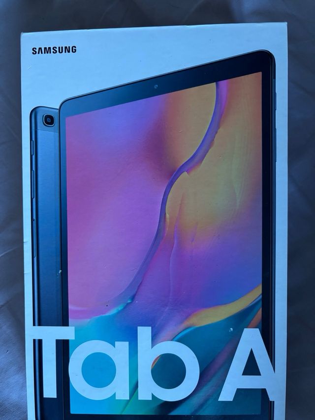 Samsung Galaxy Tab A Tablet + tastiera