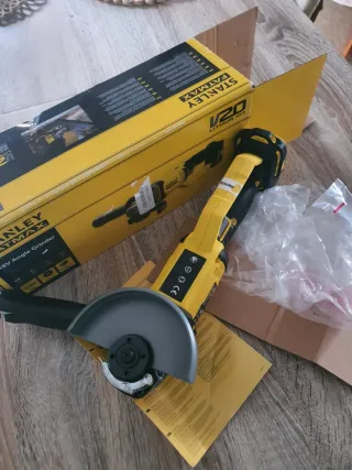 Radial Stanley Fatmax V20