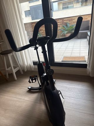Bicicleta Estática Duke Fitness SC40