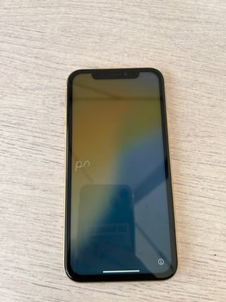 iPhone XR giallo 128 GB