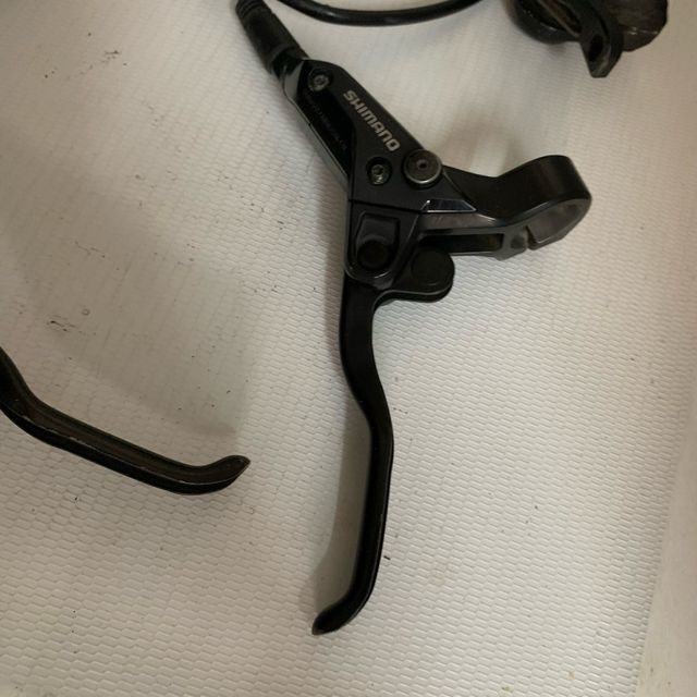 Frenos Shimano MT200