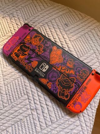 Nintendo Switch OLED Edición Pokémon Escarlata