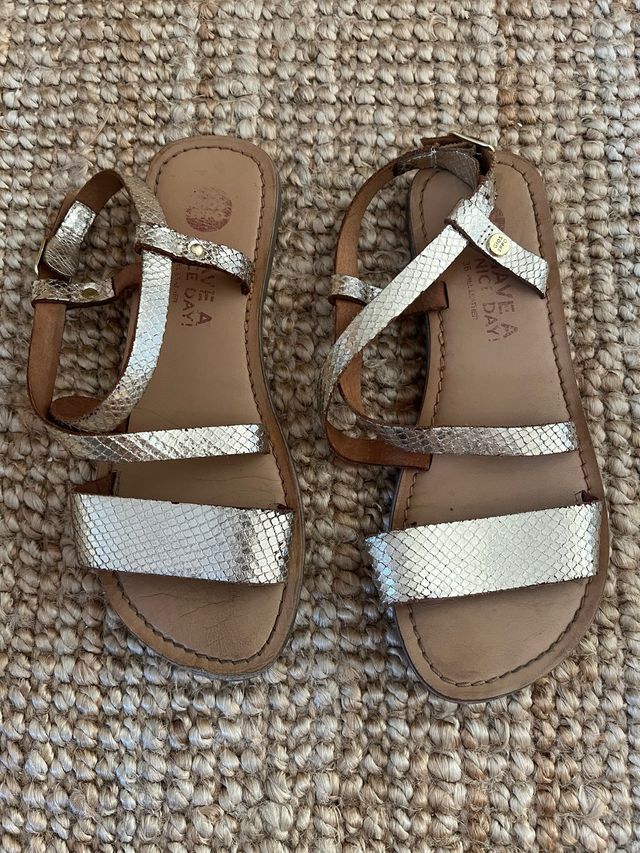 Sandalias Gioseppo Talla 36 Doradas