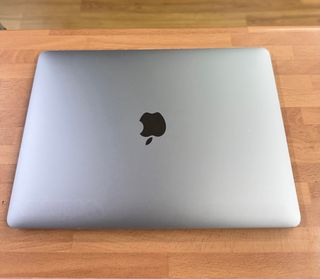 MacBook Pro 2017 13 i5 8GB RAM 128GB SSD