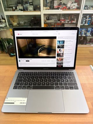 MacBook Pro 2017 13 i5 8GB RAM 128GB SSD