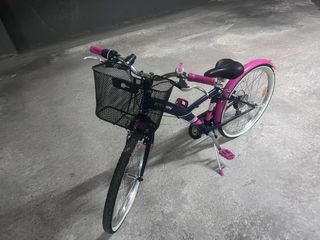 Bicicleta 24 azul niña con cesta