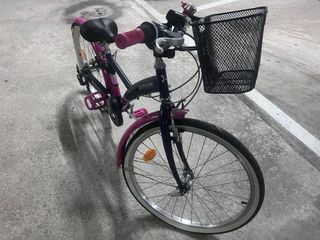 Bicicleta 24 azul niña con cesta
