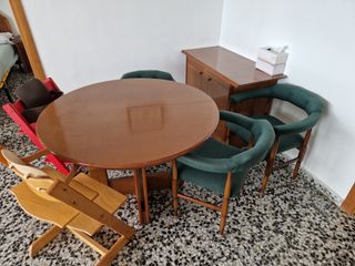 Muebles de salón de madera (mesa, sillas, ...)