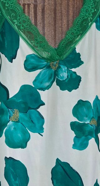 Top lencero estampado floral talla 50
