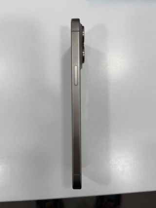 Pack iPhone 15 Pro Max y Apple Watch Ultra 1