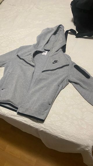 Chaqueta Nike Gris Talla M