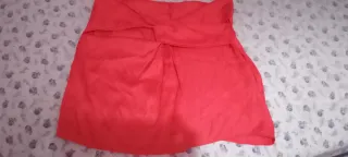 Falda cruzada lazo delantero roja