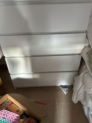 IKEA Cómoda cajonera blanca de madera
