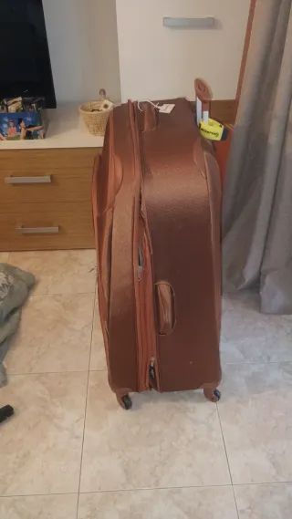Maleta Samsonite naranja oscuro
