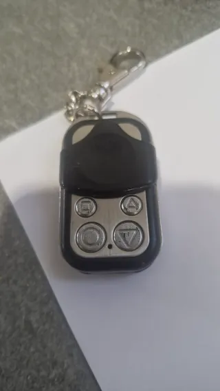 Mando Garaje Puerta Automática