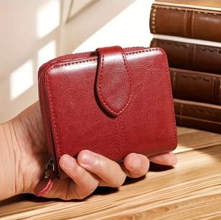 Cartera de mujer roja con cremallera
