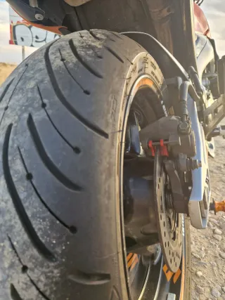 Suzuki GSR 600 urge venta por paternidad