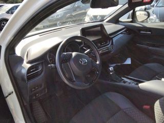 Toyota C-HR   1.8 125H Advance 
