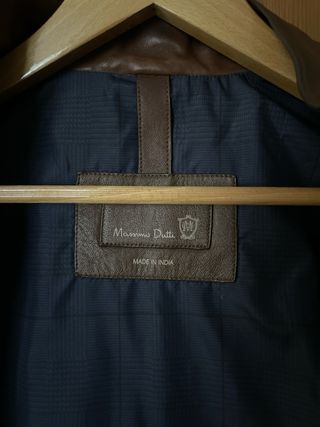 Chaqueta de cuero marrón