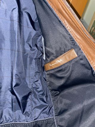 Chaqueta de cuero marrón