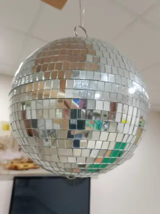 Palla sfera specchiata da 17 centimetri