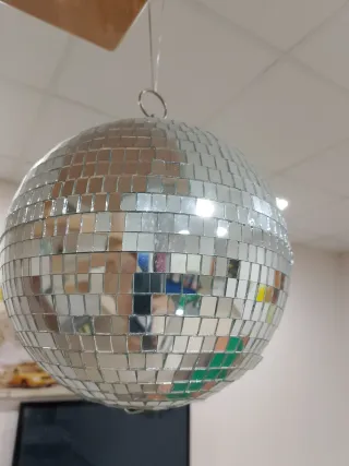 Palla sfera specchiata da 17 centimetri