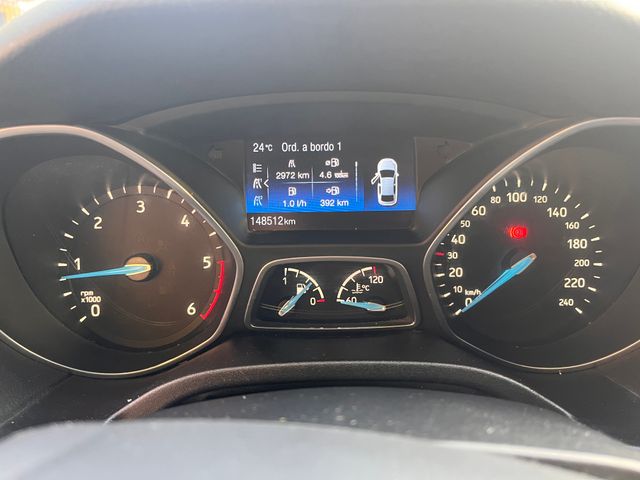 Ford Focus 2018  ST LINE  1.5  TDCI  120 CV   DIES