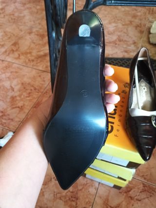 Zapatos Charo tacón negro talla 40