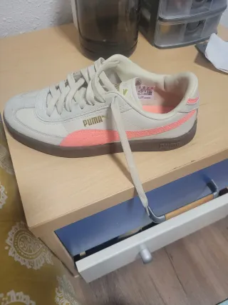 Zapatillas Puma Beige y Rosa Talla 38