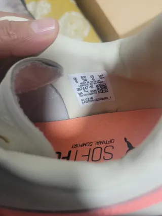 Zapatillas Puma Beige y Rosa Talla 38