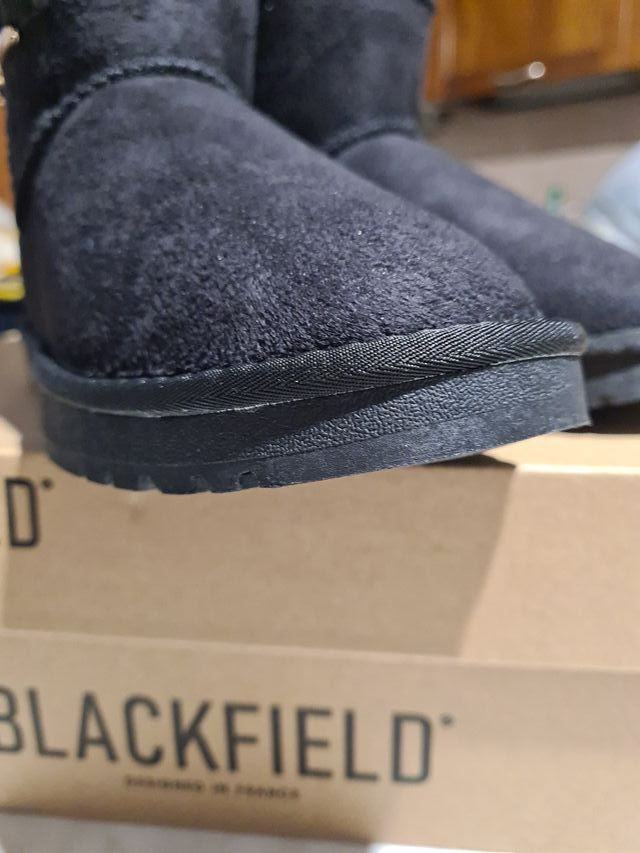 Stivaletti Blackfield neri fibbia oro tg 37