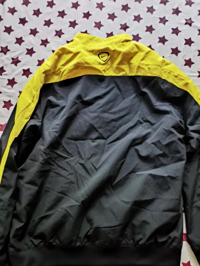 Chaqueta Nike Barça Niño Negra y Amarilla