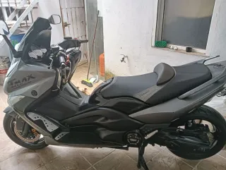 Yamaha TMAX