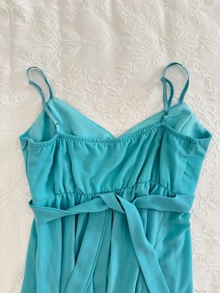 formal and elegant dress, sweetheart neckline