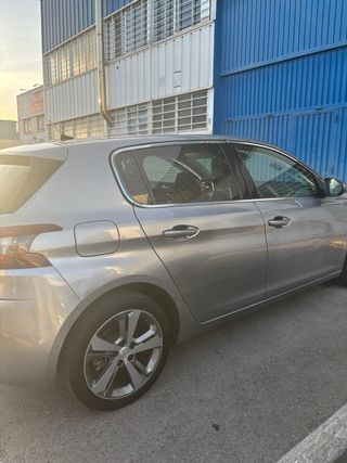 Peugeot 308 1.6 BlueHDi 120cv – 2018