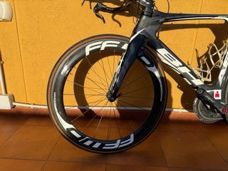 BH AERO RACE Triatlón Carbono