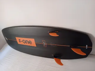 Tabla Sky surf ,prácticamente nueva