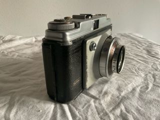 1122. Cámara Dacora Dignette. 1a. de las Dignette.