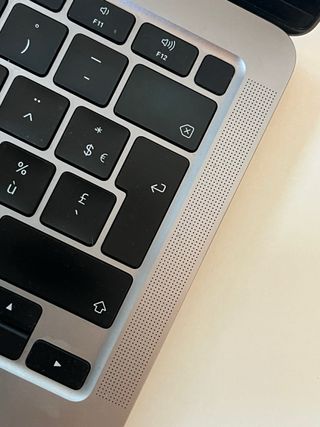 MacBook Air 13 500GB 8GB RAM (2020)