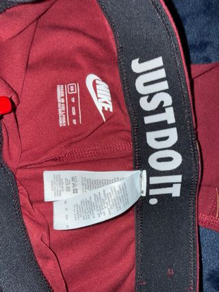 Leggings Nike Mujer Estampado Dorado Rojo
