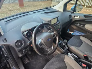 Ford Tourneo Courier 2019