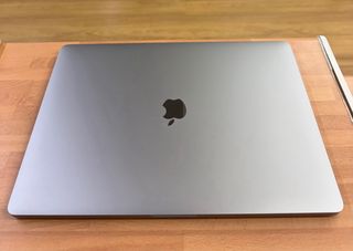 MacBook Pro 16” 2019 i7 16GB RAM 500GB SSD