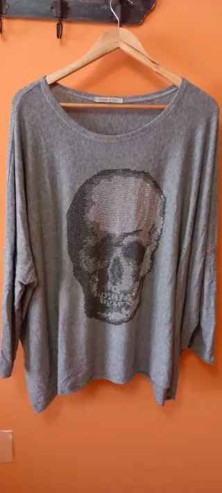Jersey gris calavera lentejuelas talla única