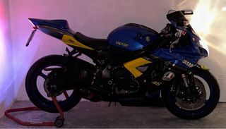 Suzuki GSXR 600 K7